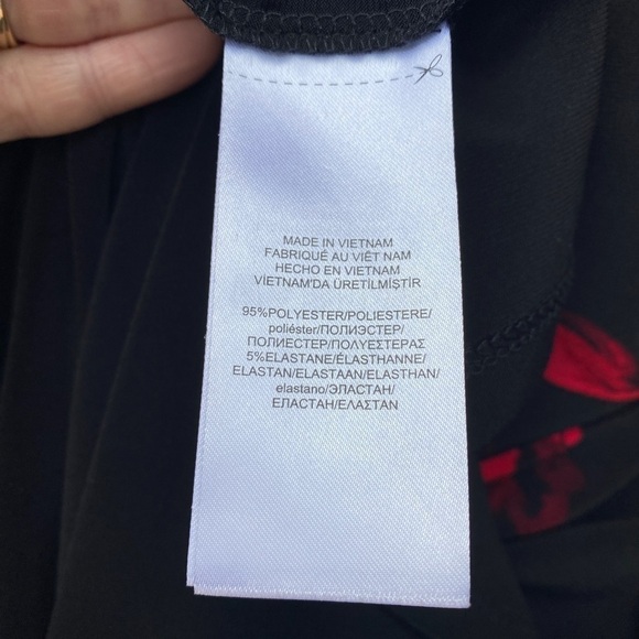 Lauren Ralph Lauren Black with Red Floral Dress Size 10 - Picture 7 of 7